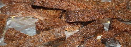 бородинские сухарики со сметанно-кефирным соусом с чесноком. Шаг 5