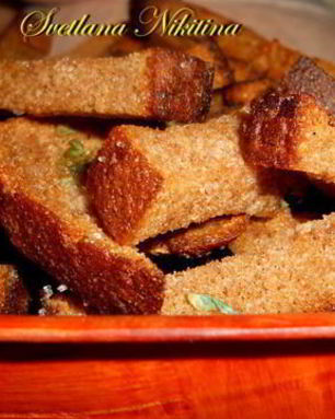 Сухарики ржаные с чесноком