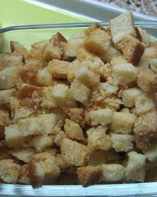 Сухарики с пармезаном