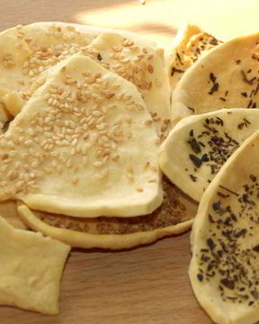 Сырные сухарики