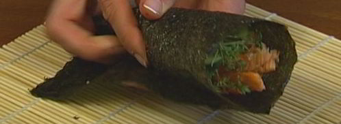суши-ролл с семгой. Шаг 9