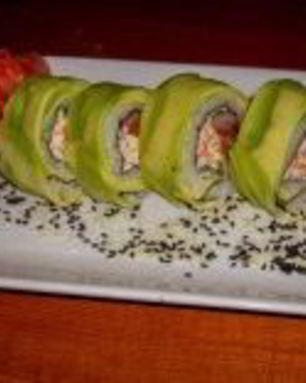 Суши с авокадо