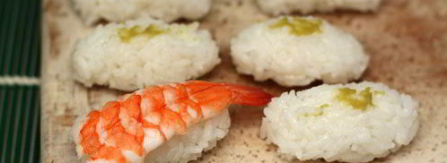 суши с креветкой, угрем и омлетом. Шаг 8