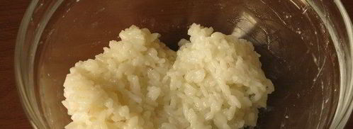 суши, запеченные со спайси соусом с крабовыми палочками. Шаг 3