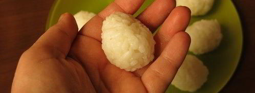 суши, запеченные со спайси соусом с крабовыми палочками. Шаг 6