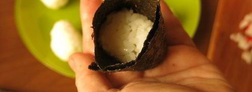 суши, запеченные со спайси соусом с крабовыми палочками. Шаг 7