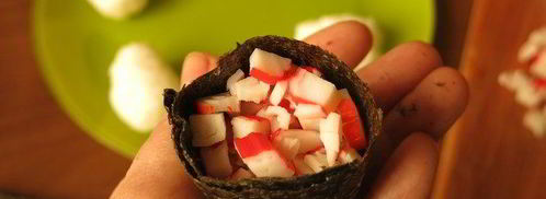 суши, запеченные со спайси соусом с крабовыми палочками. Шаг 8