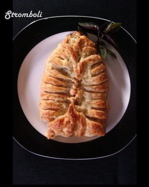 Ленивый стромболи — итальянский сэндвич