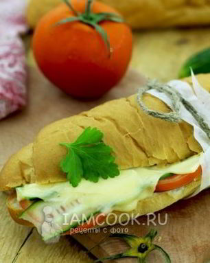 Сэндвич с колбасой