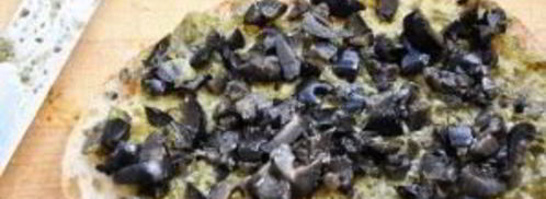 сэндвичи с помидорами, соусом и сыром. Шаг 4