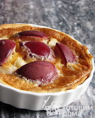 Сливовые тарталетки с марципаном