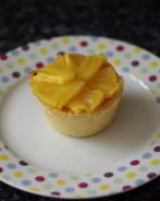 Тарталетки с ананасом
