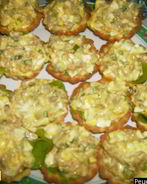 Тарталетки с консервированным тунцом