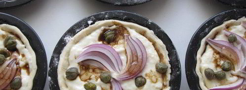 тарталетки с красным луком и сырным соусом. Шаг 11