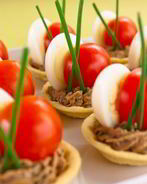 Тарталетки с печеночным паштетом