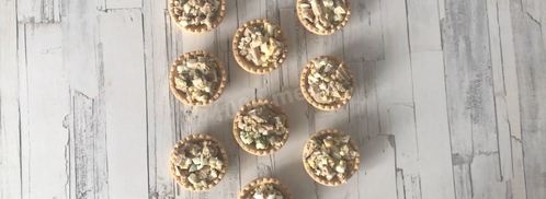 тарталетки с печенью трески и яйцом. Шаг 9