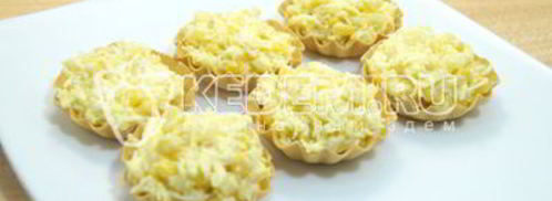 тарталетки с пикантным салатом. Шаг 8