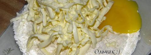 закусочные рисовые тарталетки с запеченными овощами и куриным филе под сыром. Шаг 4