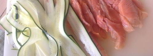 маленькие тарты с лососем и цукини розами. Шаг 5