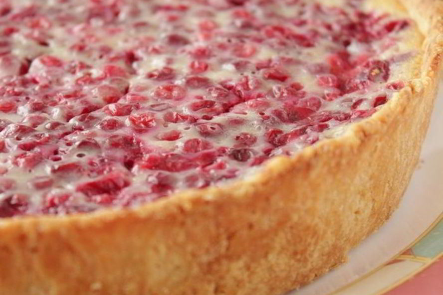 Рецепт тарта с белым шоколадом и брусникой