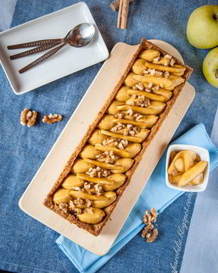 Тарт с карамельным кремом и яблоками