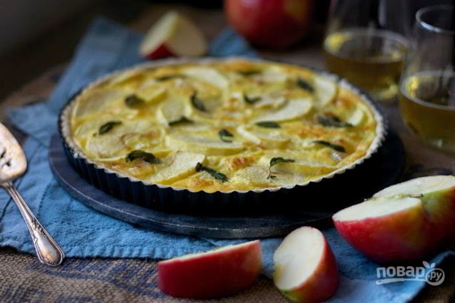 Рецепт тарта с яблоками и сыром