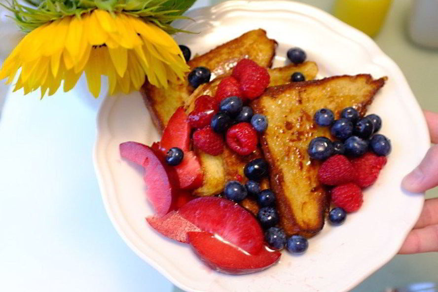 Рецепт французских тостов с ягодами
