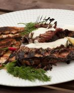 Копче ные караси с томатными тостами