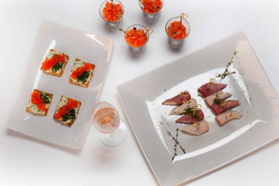 Рецепт тостов с икрой и сливочным сыром