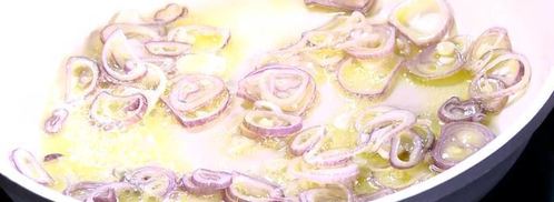 тосты с лисичками и лимонным сыром. Шаг 6