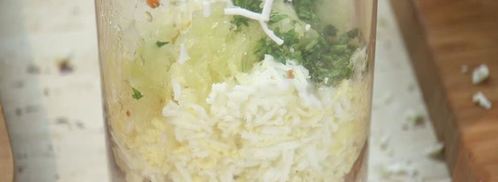 тосты с паштетом из говяжьей тушенки. Шаг 3