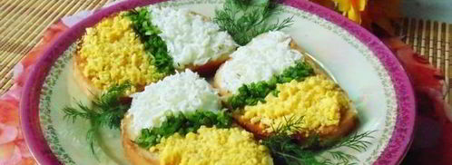 тосты с яйцом к празднику. Шаг 11