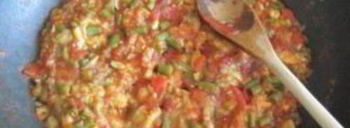 цуккини, фаршированный томатом и стручковой фасолью. Шаг 6