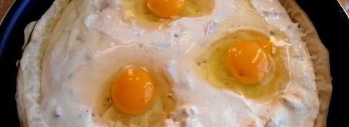 глазунья в съедобной сковородке. Шаг 15