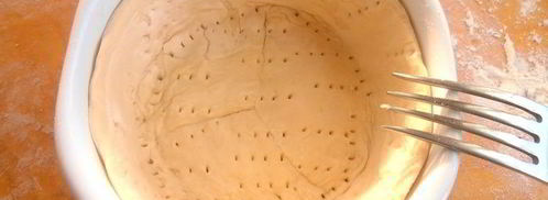 глазунья в съедобной сковородке. Шаг 4