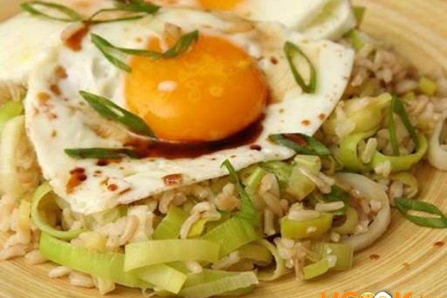 Рецепт классической яичницы на завтрак