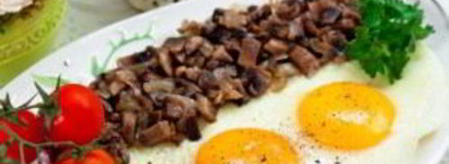 яичница с грибами и луком. Шаг 5