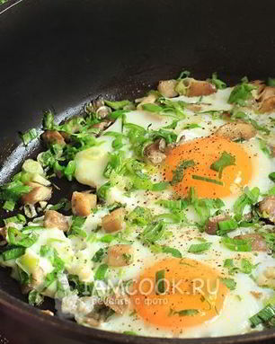 Яичница с грибами