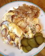 Яичница с картофелем и сыром