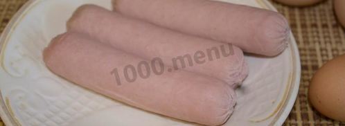 яичница сердечком с сосиской. Шаг 5