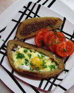 Яичница в хлебушке