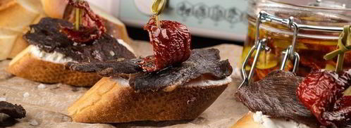 закуска с джерки и томатами. Шаг 11