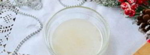 двухцветное заливное с ветчиной и маринованными огурцами. Шаг 4