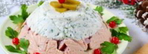 двухцветное заливное с ветчиной и маринованными огурцами. Шаг 11