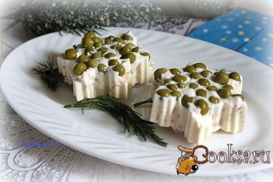 Рецепт новогоднего заливного из кальмаров