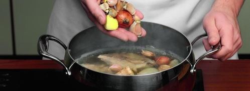 заливное из курицы с пореем. Шаг 3