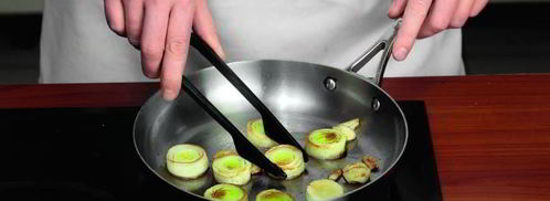 заливное из курицы с пореем. Шаг 6