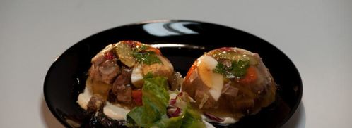 заливное из телячьего языка с ржаным хлебом. Шаг 9