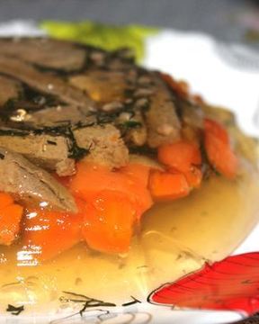 Заливное с говяжьей печенкой