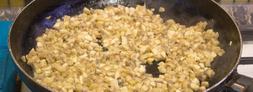 жульен из шампиньонов классический. Шаг 4